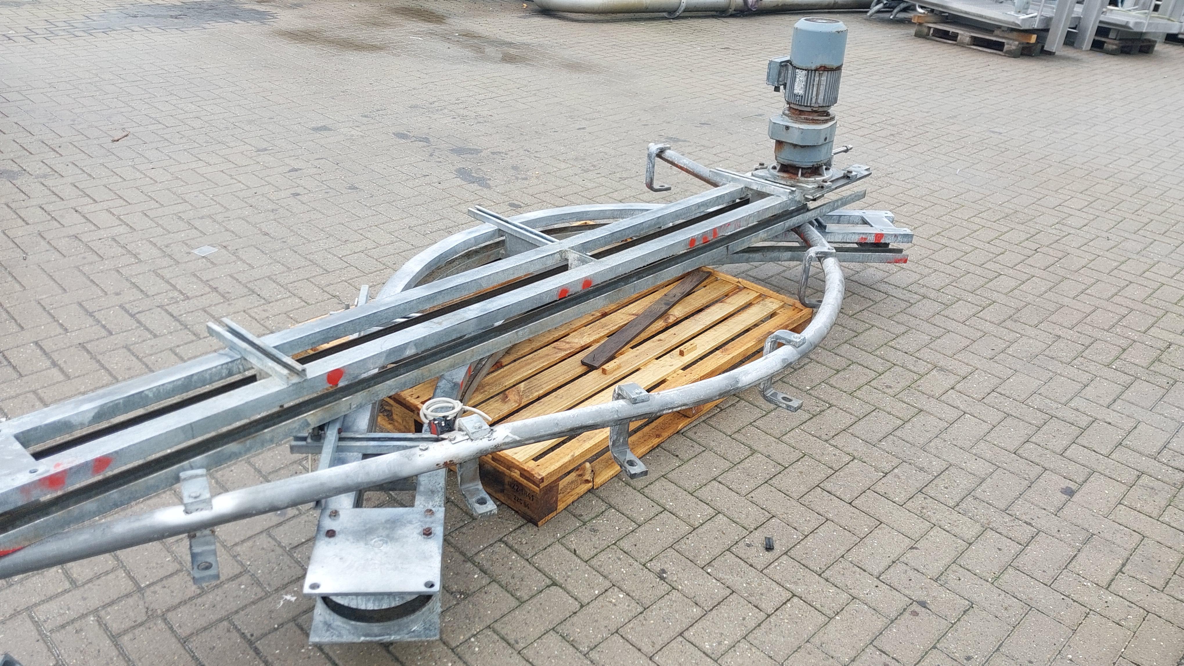 Used Bleeding conveyor for cattle