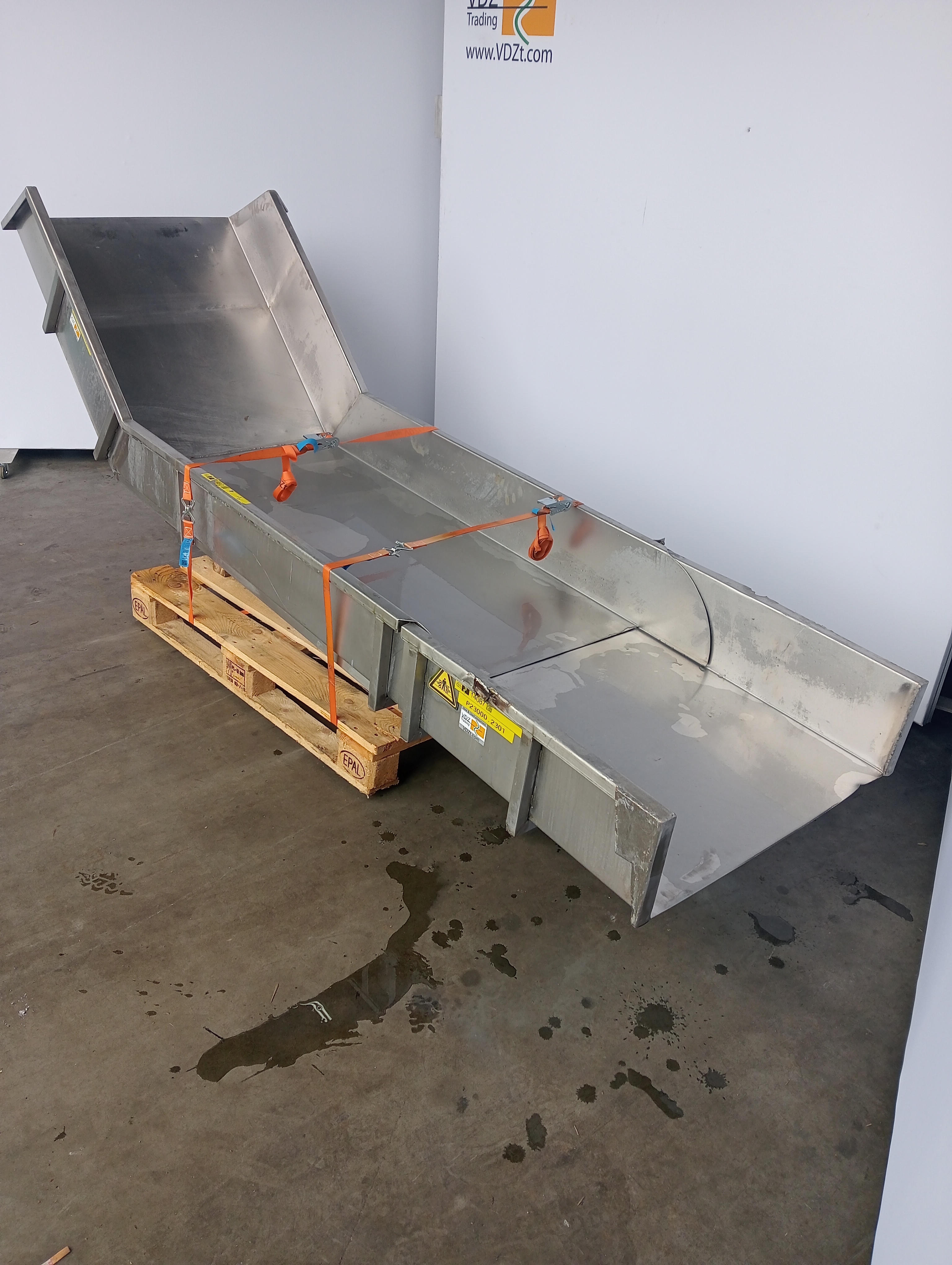 Used Paunch gutter - lift