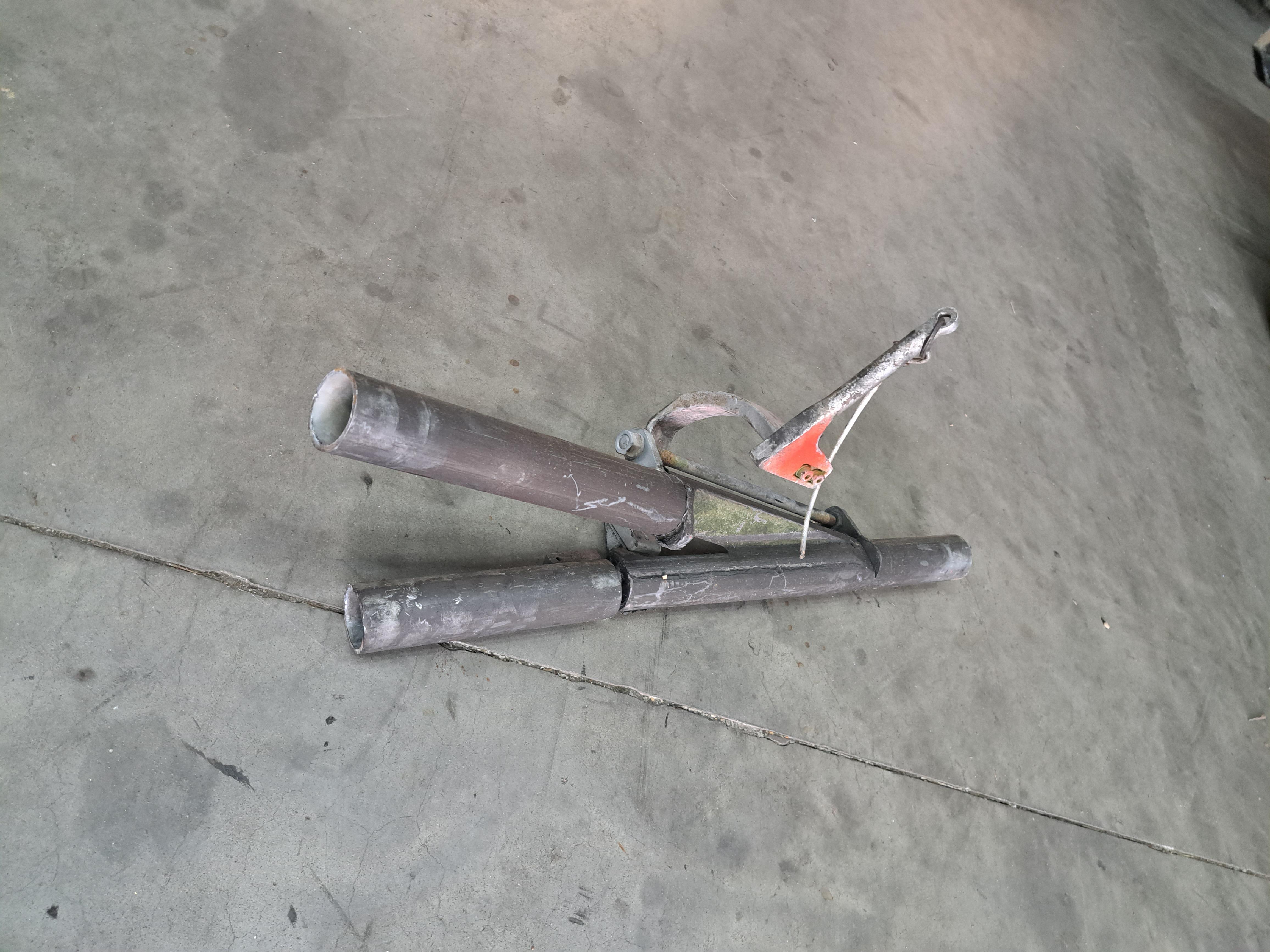 Used Switch right outside 25° without groundplate