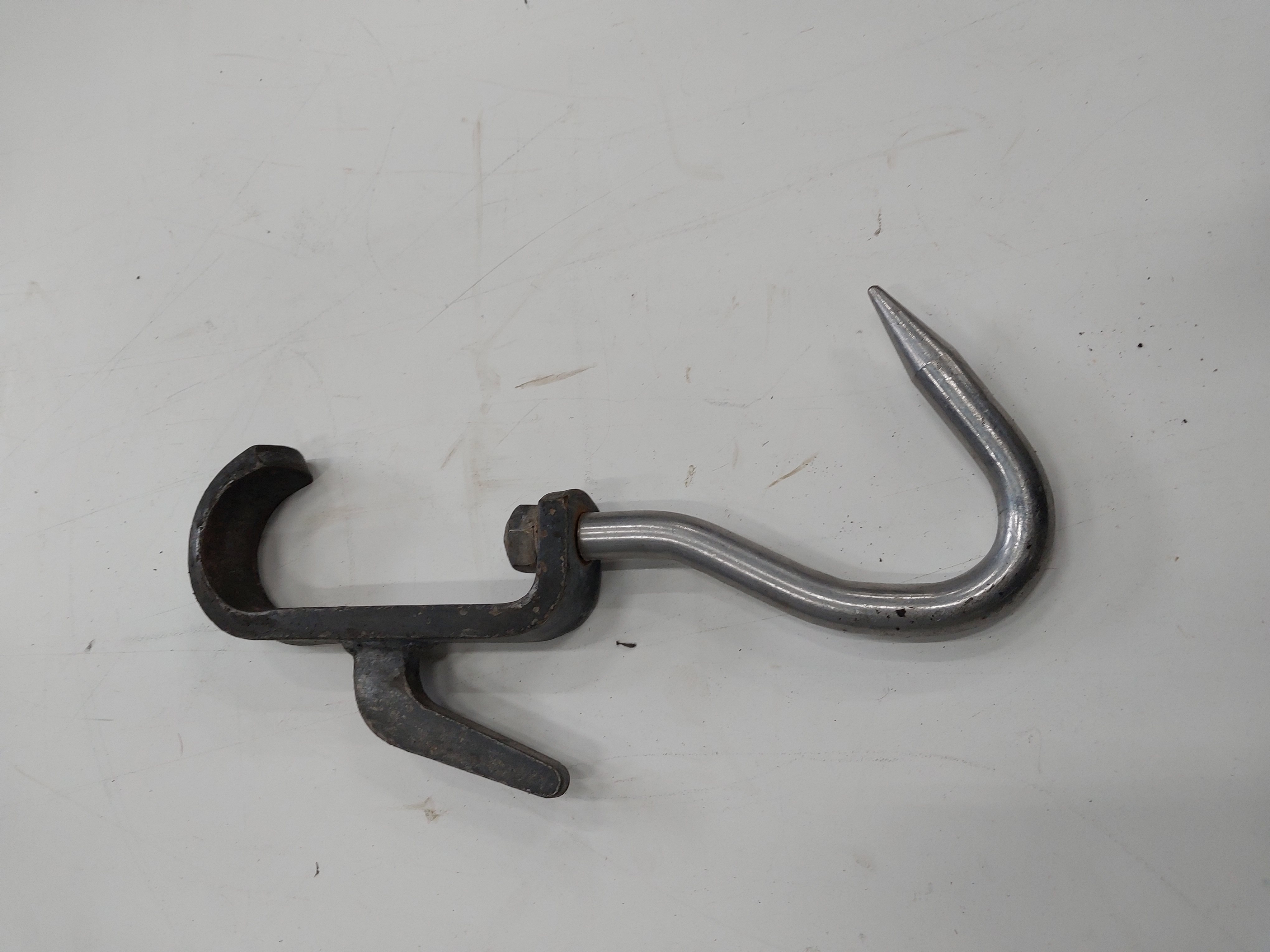 Used Sliding cattle hook