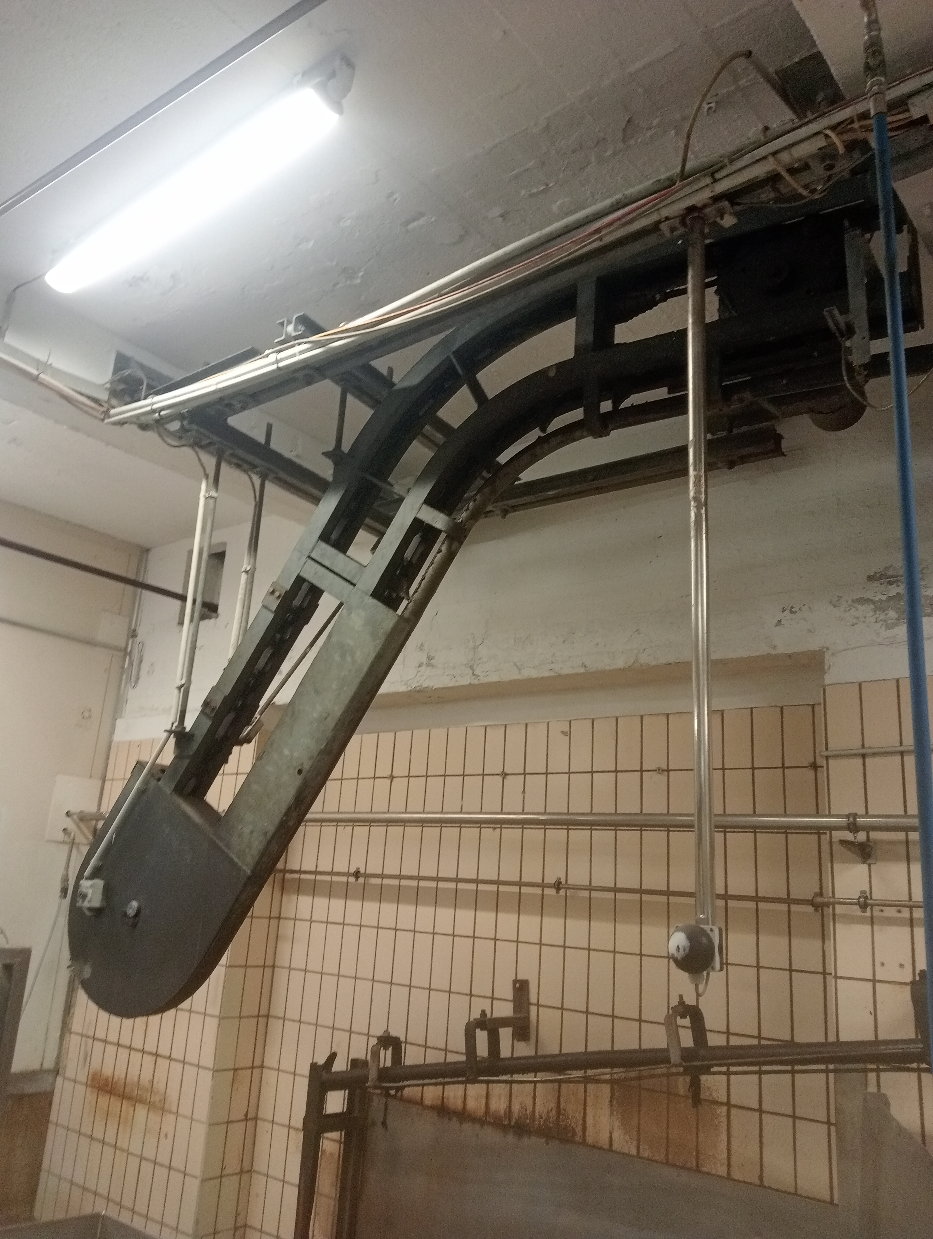 Used Bleeding elevator