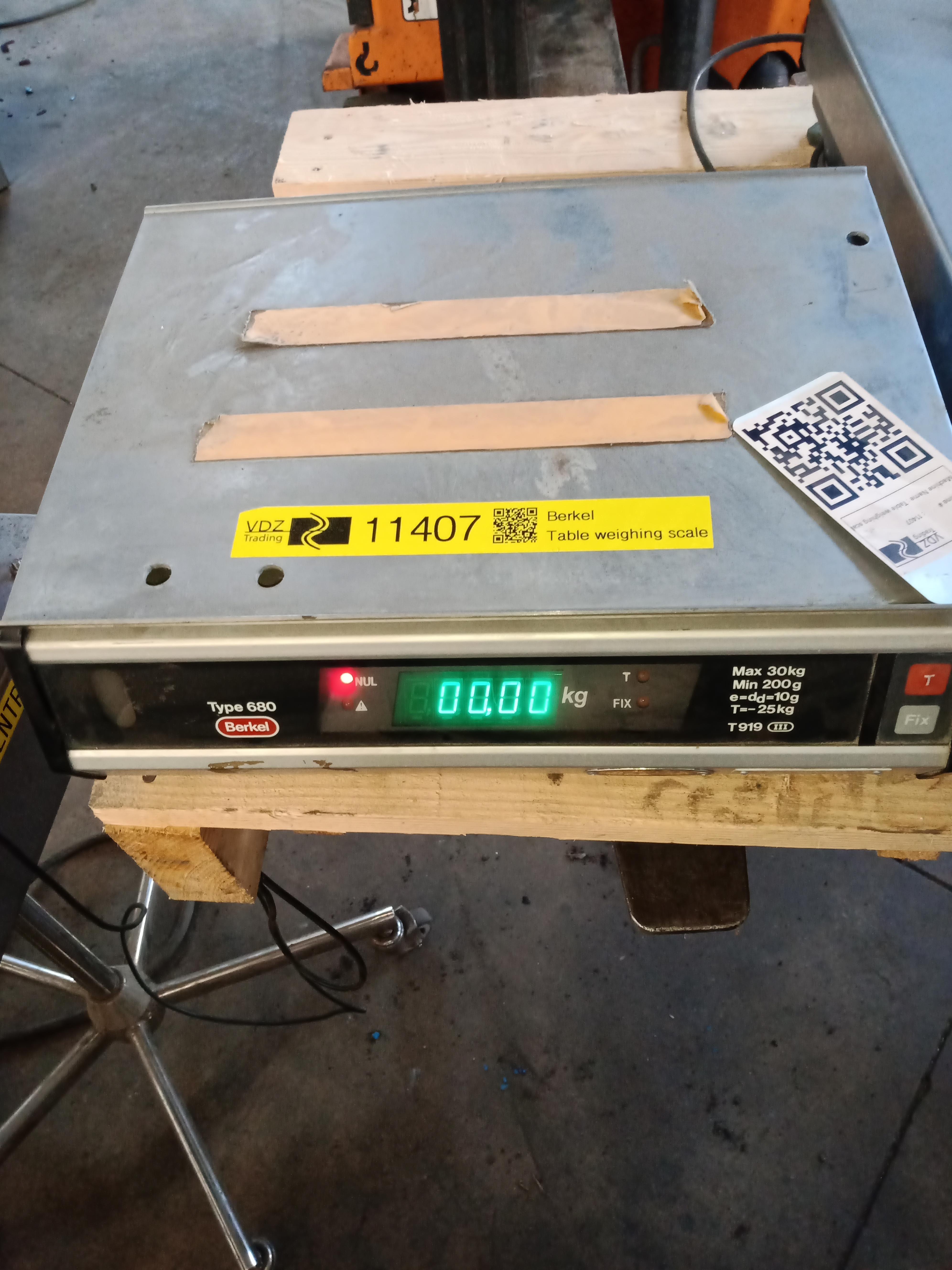 Used Table weighing scale