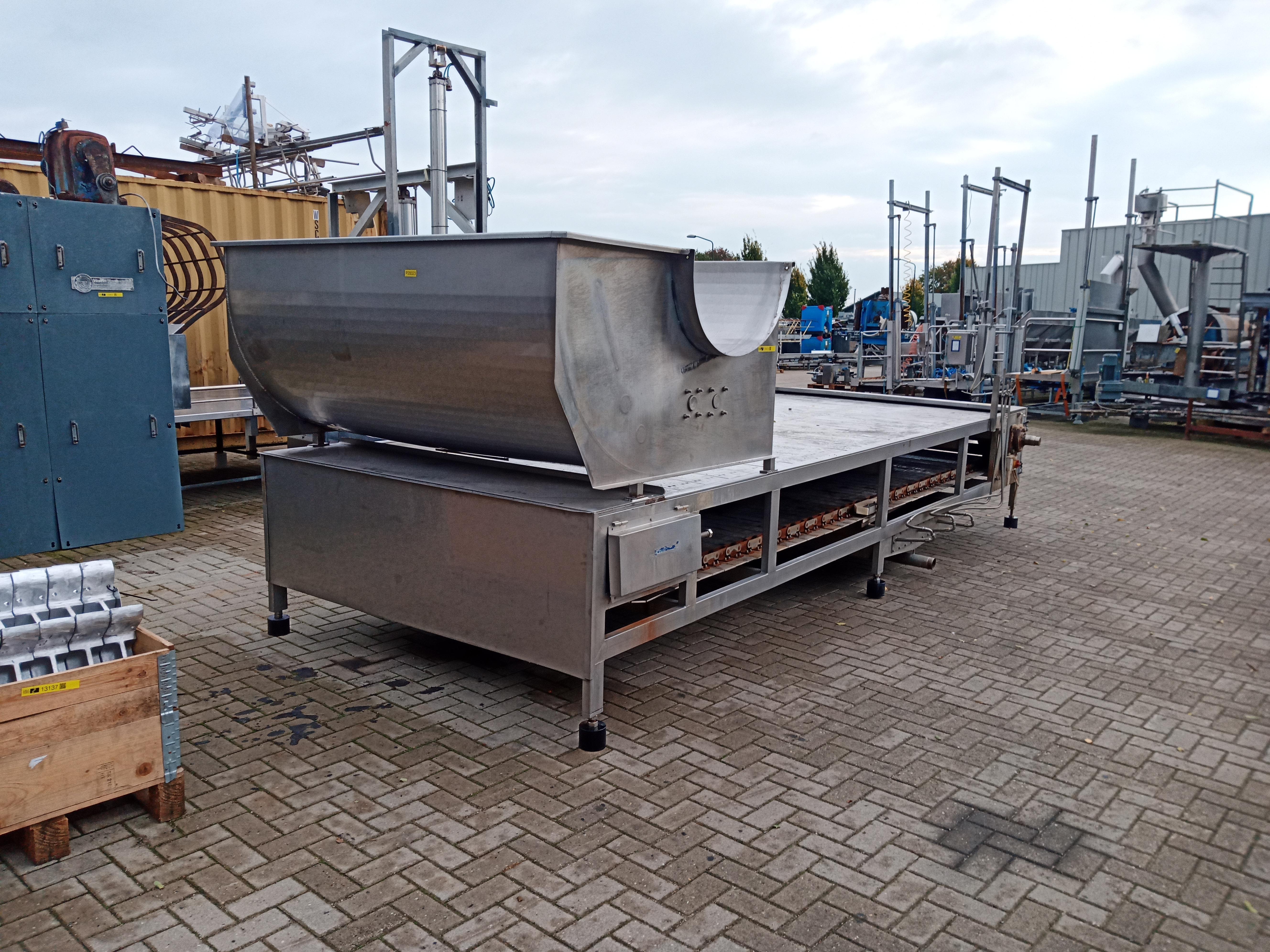 Used Gambrelling table