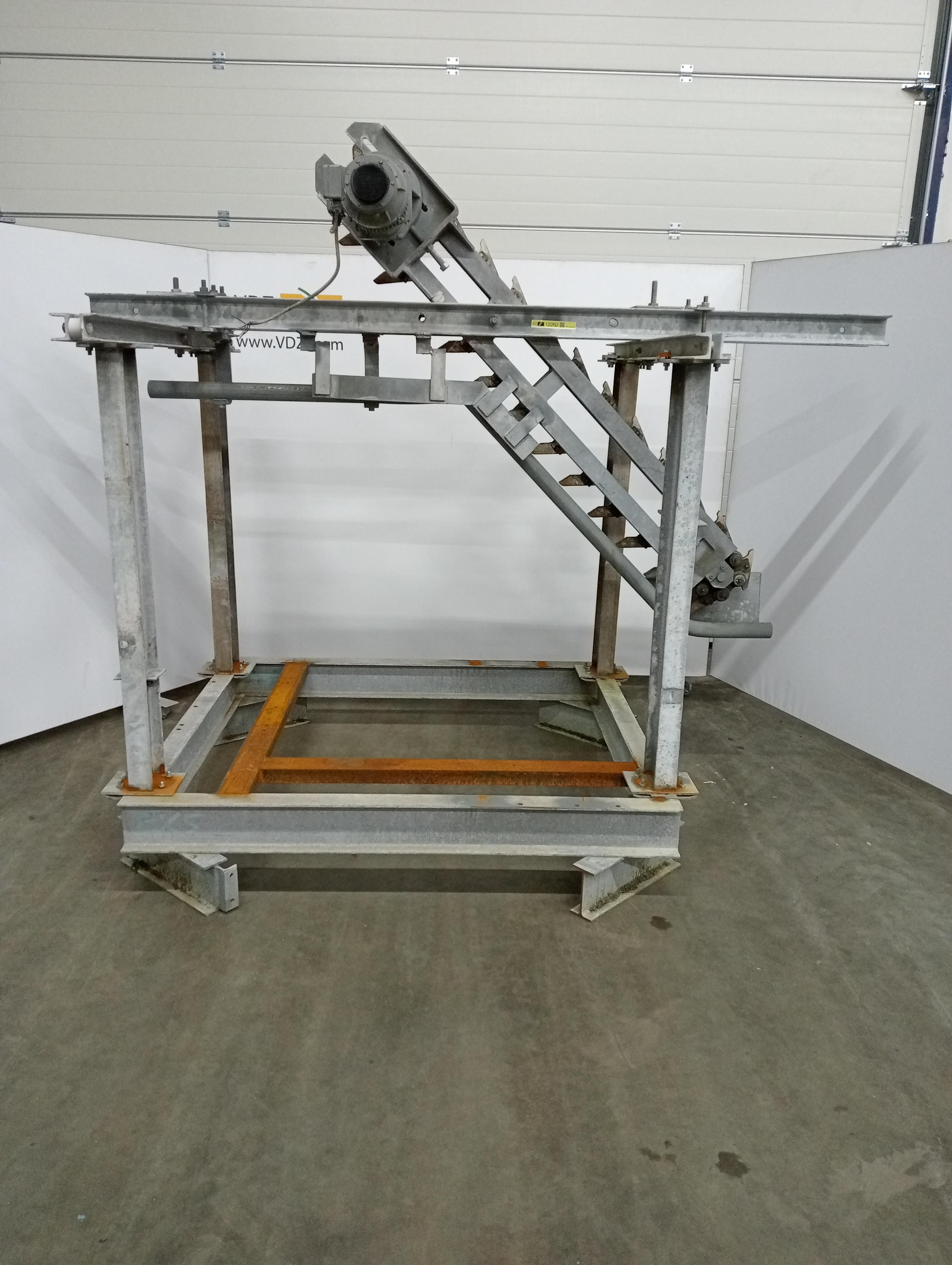 Used Lift conveyor