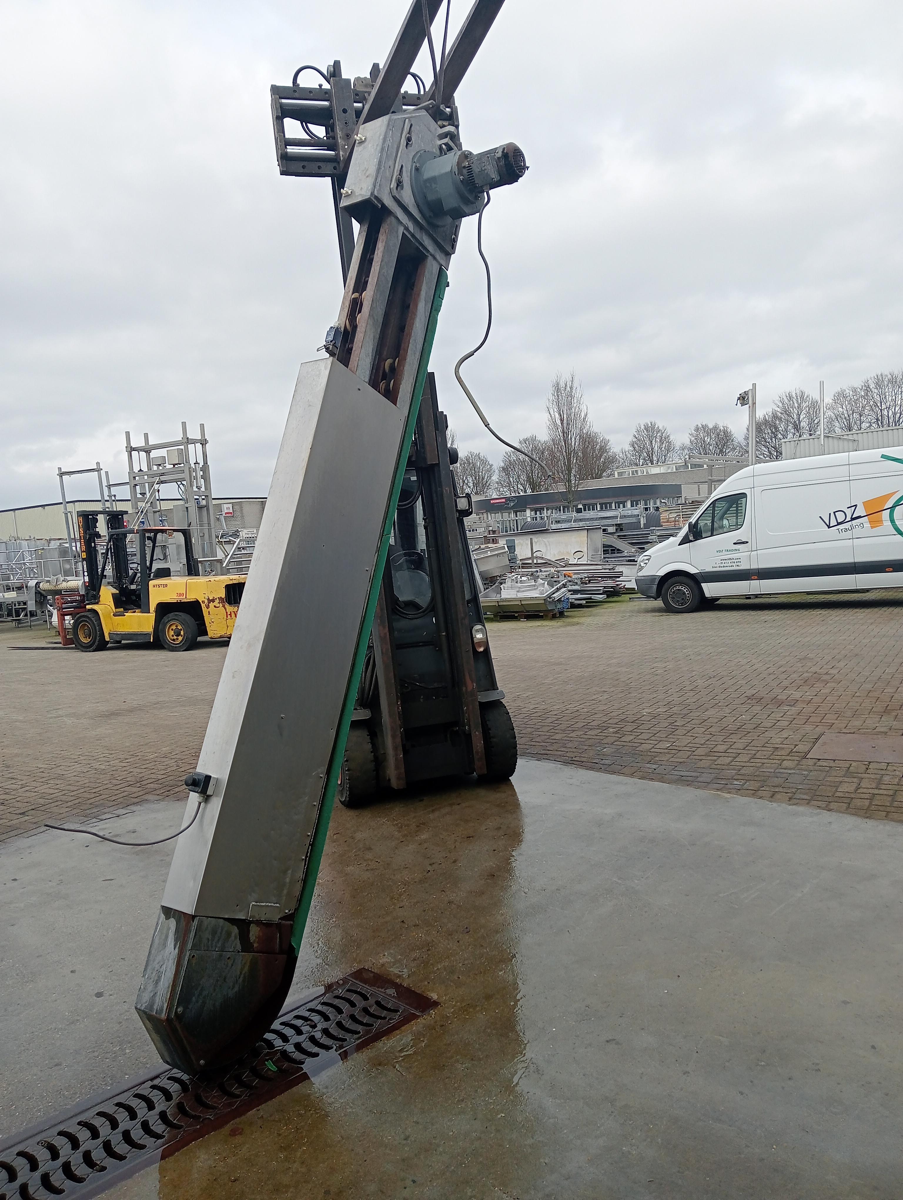 Used Conveyor lift