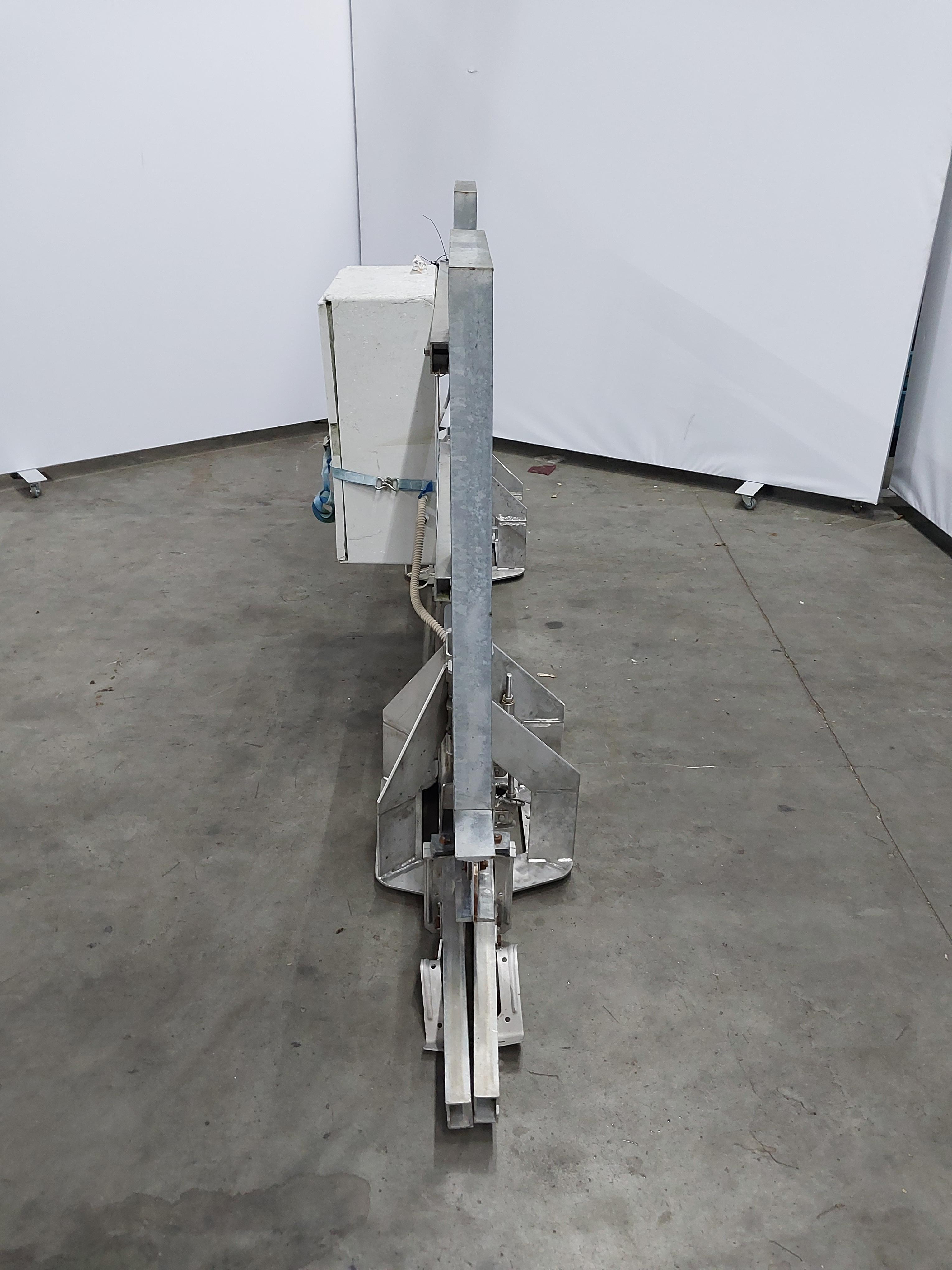 Used Hook relief for dehiding