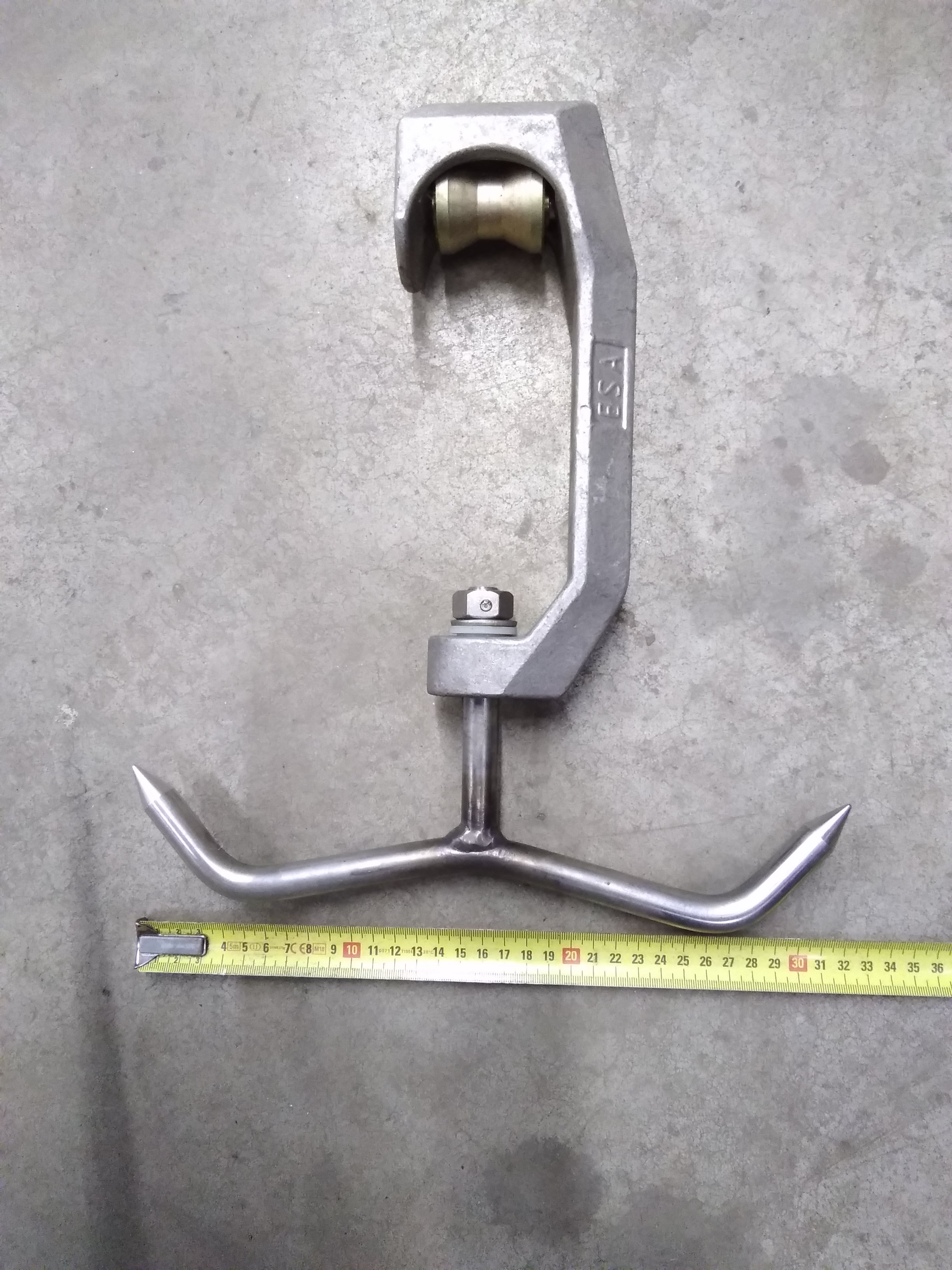 Used Spreader hook (roll,rond)