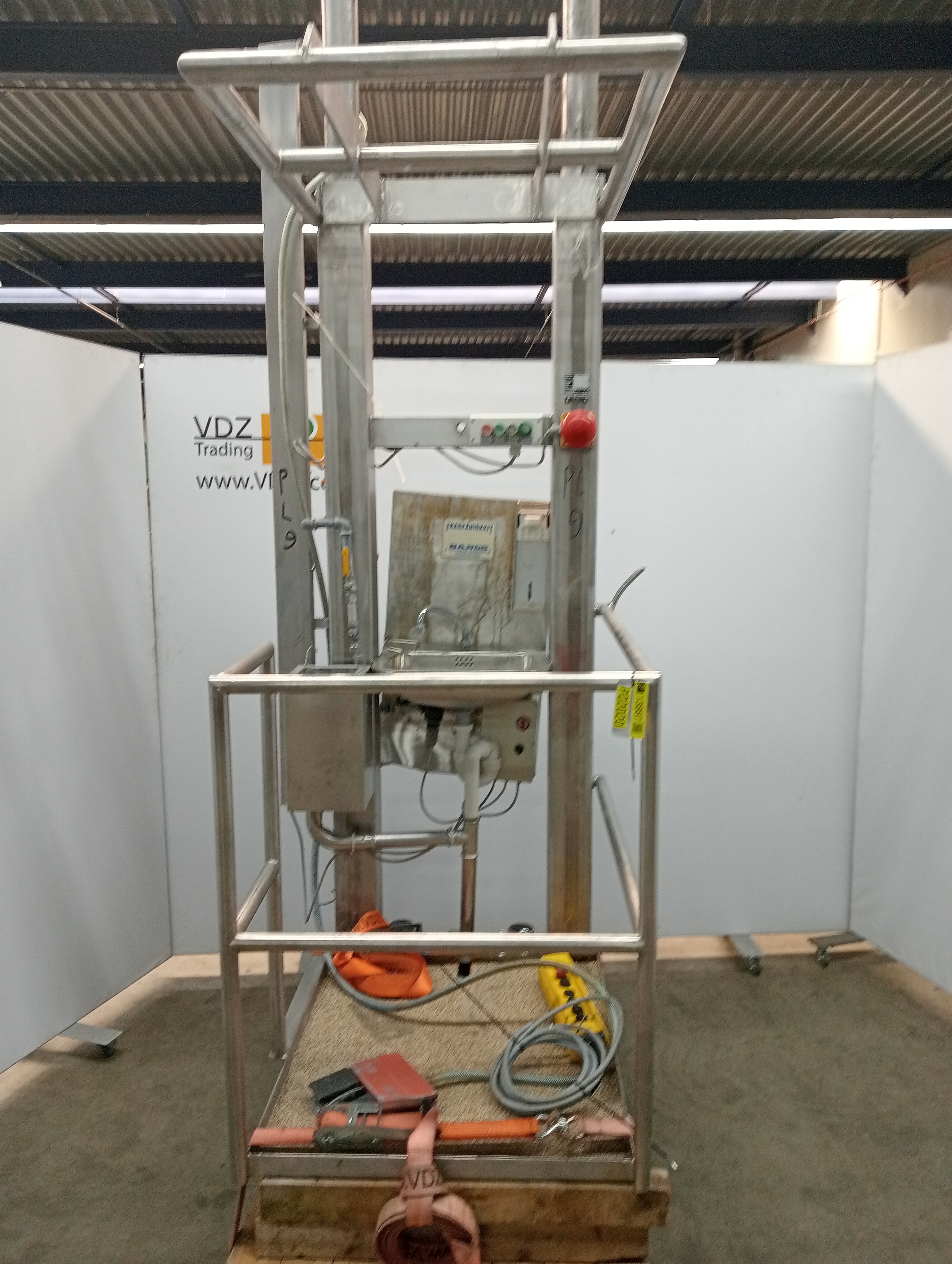 Used Platforms dehider