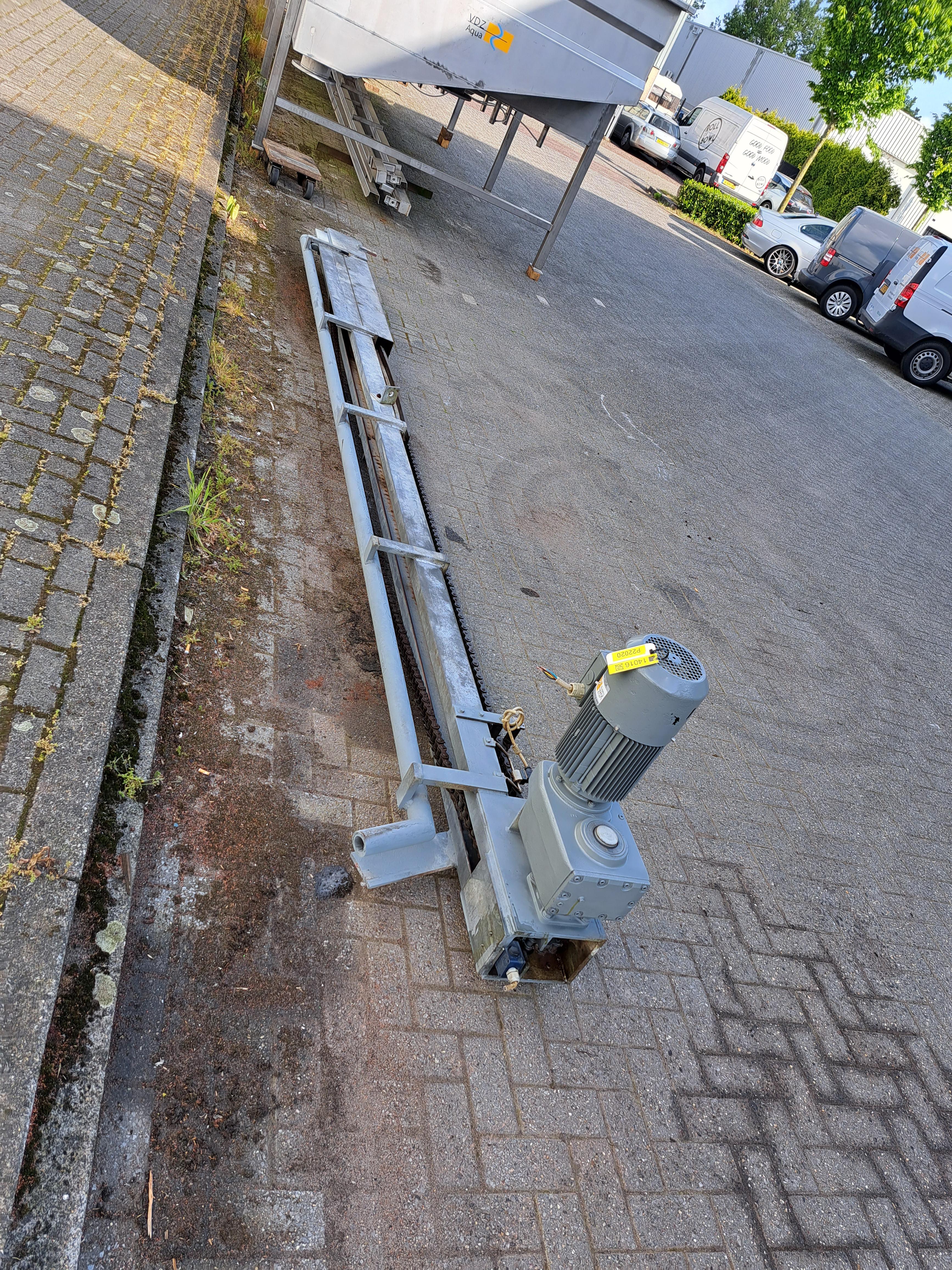 Used Bleeding elevator