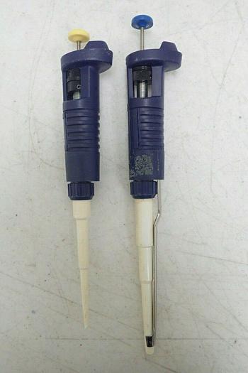 Used Lot of 2 Ulster Scientific V3 Series 2-20 200-1000 µL Pipettes