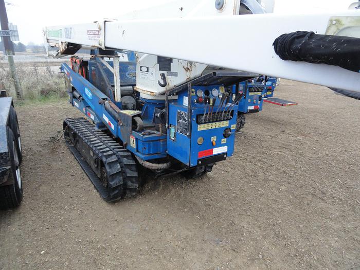 Used 2012 skylift/ versalift SUPER ARBORIST 53/VST521