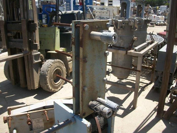 Used Heat Exchanger, Plate, S/st, 11 Plates, 1" #S741800
