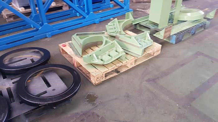 Used 1980 Berstorff 660mm dia X 2100mm two roll mill