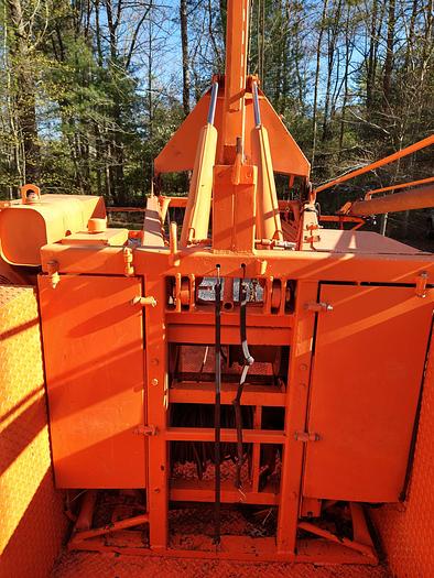 Used Pump Hoist Rig
