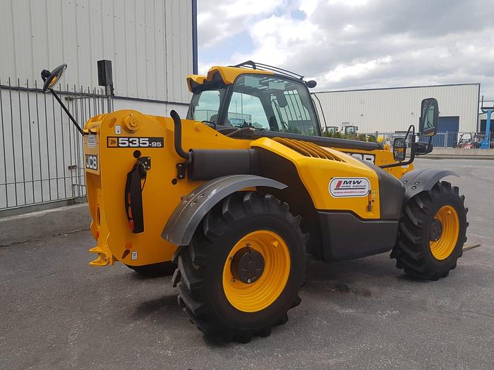 Used 2018 JCB 535-95