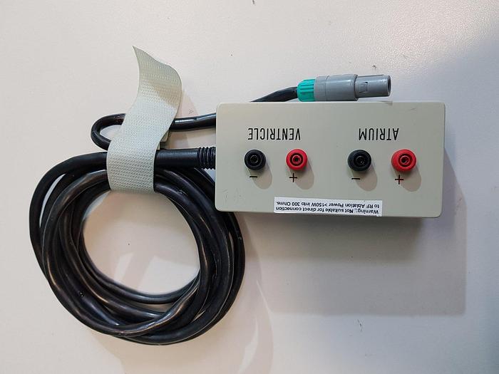 Used MicroPace NEC Flachmonitor mit Stimulus Anschlussbox und Stimulus Generator Einheit für EPS 320