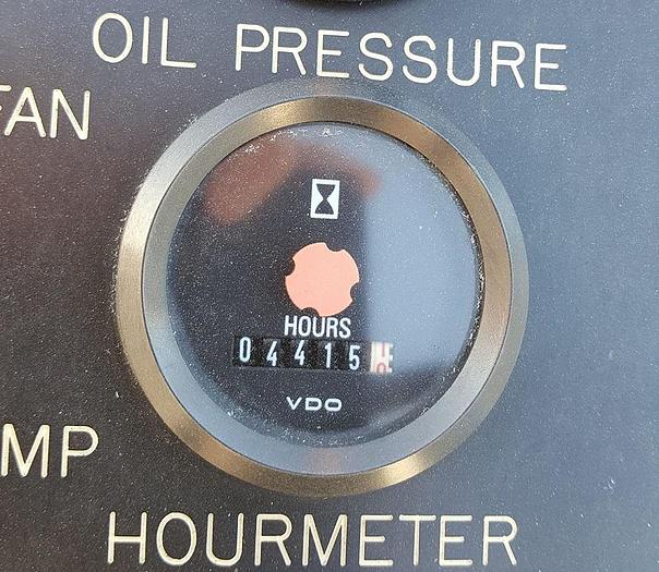 Used 2006 Eagle Tow Tractor TT-6GW power steering.