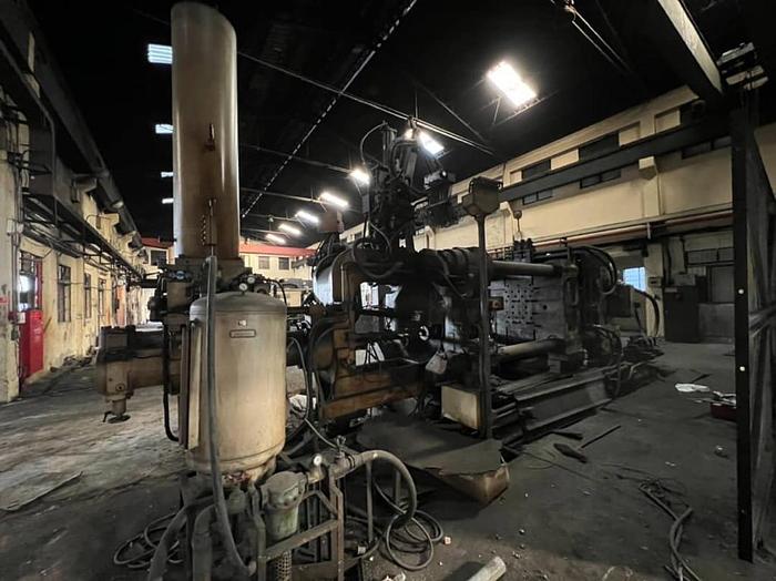 Used Toshiba 800 Ton Model DC800CLS Year 1997 Die Casting Machine