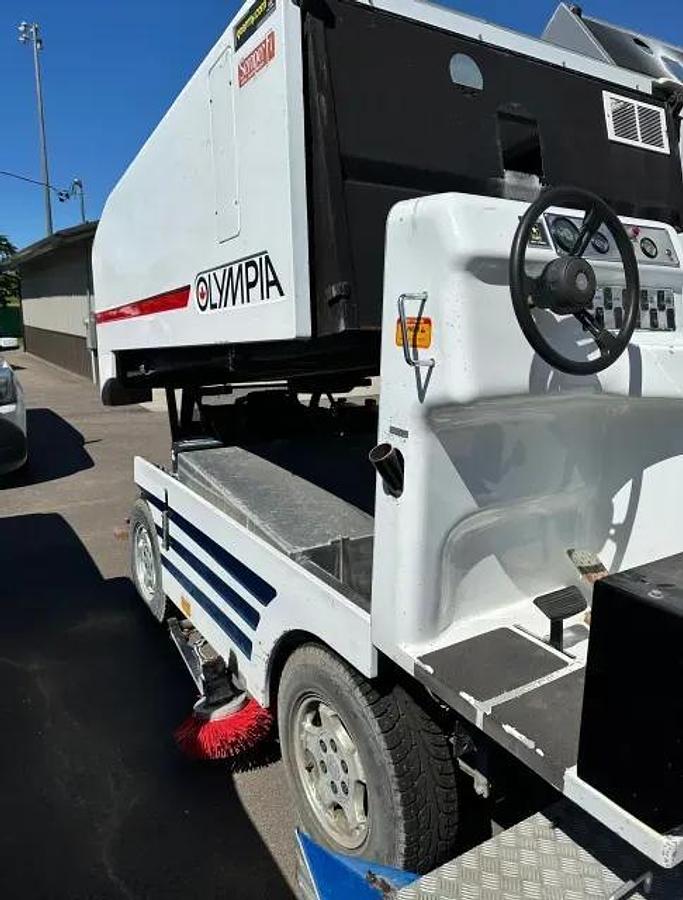 Used 2001 Millennium