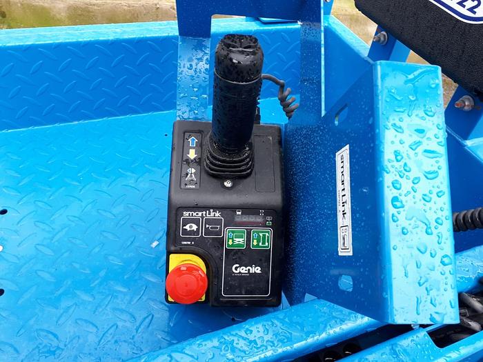 Used Genie GS1330 Scissor lift