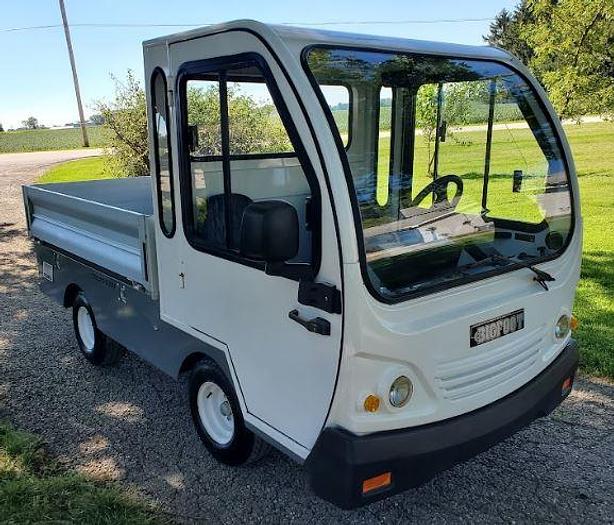 Used 2018 Taylor Dunn Bigfoot XL