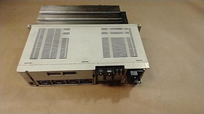 Used MITSUBISHI MDS-B-V2-3520 SERVO DRIVE UNIT FOR CNC LATHE Poled from working GH118