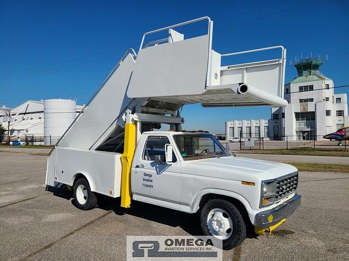 Used Stinar SPS 3515 Stair Truck