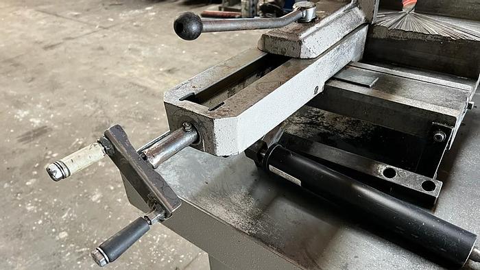 Used Piła taśmowa BOMAR 270.230DG