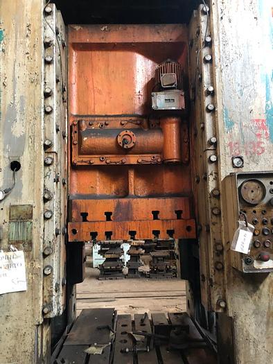 Used 1981  TMP Voronezh KB2535A,315t Mechanical trimming press