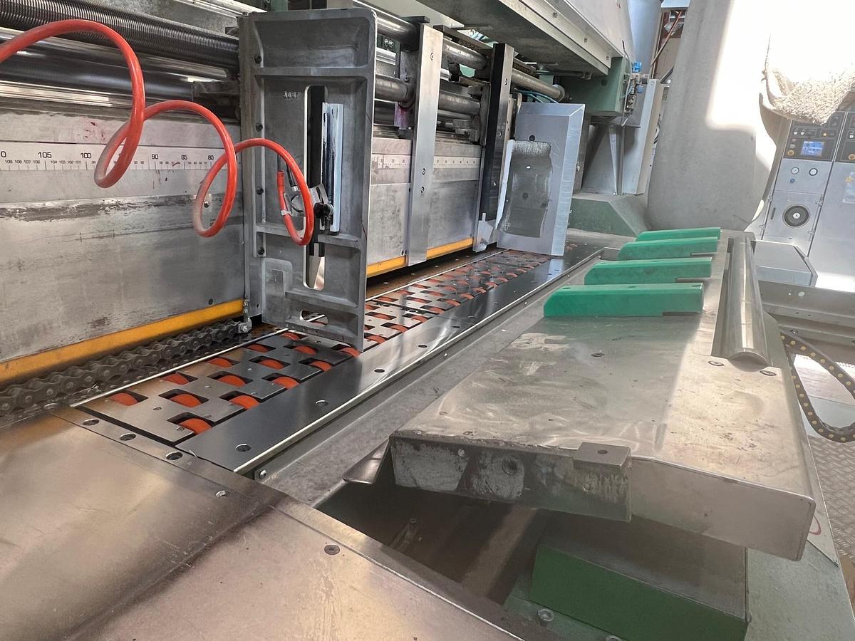 Used CURIONI 2440x1000