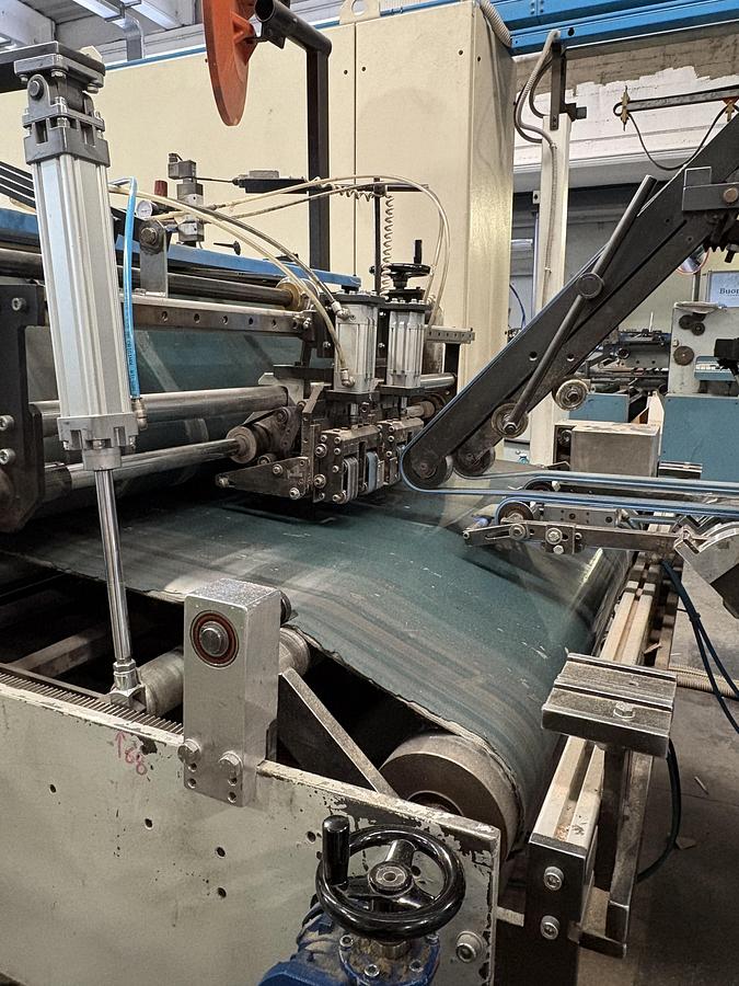 Used Piega Incolla Revicart 200
