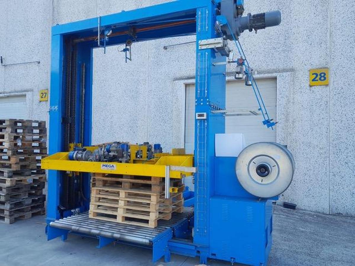 Used Reggiatrice Mega 
