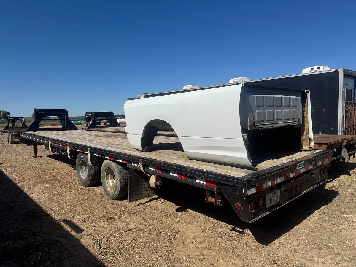 Used PJ 34' TANDEM DUAL WHEEL GOOSENECK FLATBED TRAILER