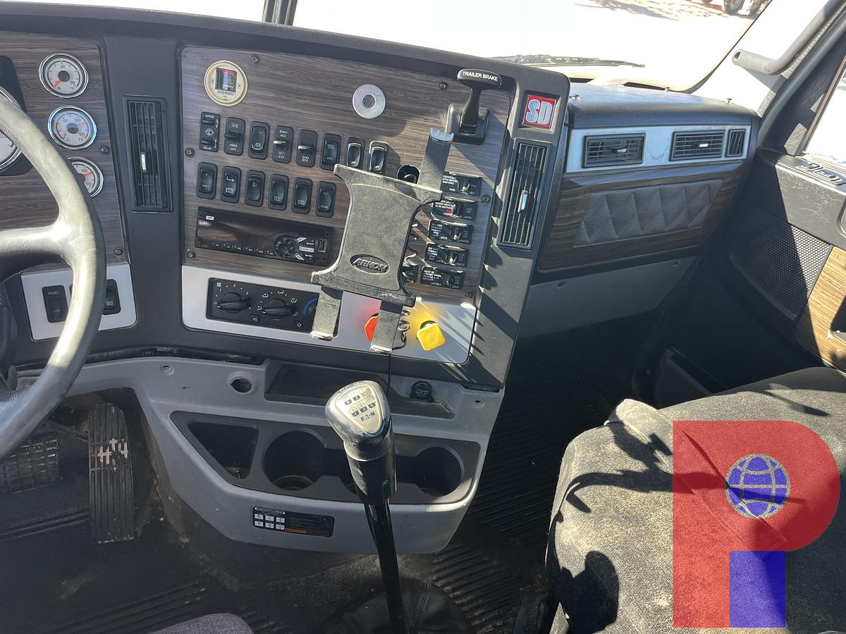 Used 2021 FREIGHTLINER CORONADO 122 SD T/A DAYCAB HAUL TRUCK *CNG Dual Fuel*