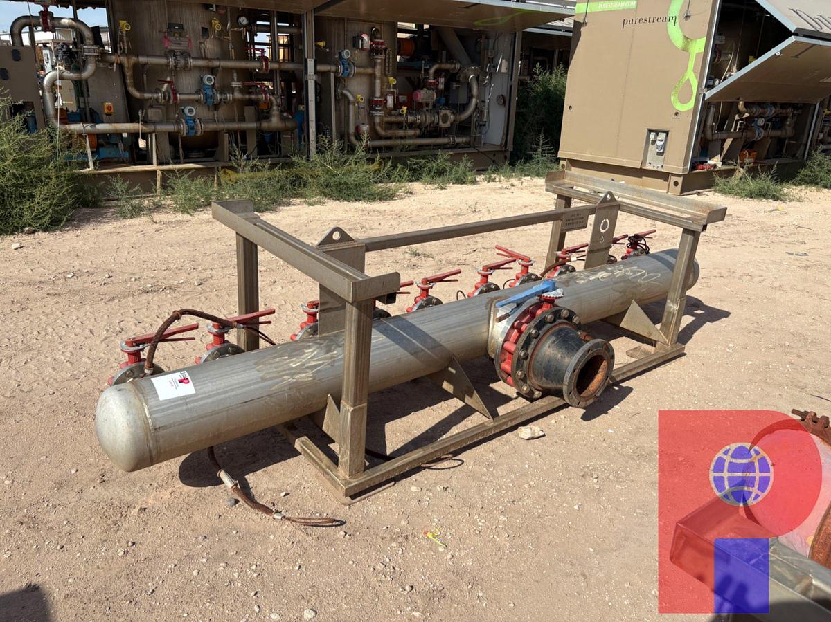 Used STAINLESS DISTRIBUTION MANIFOLD W/ 12” INLET & (10) 4” OUTLETS