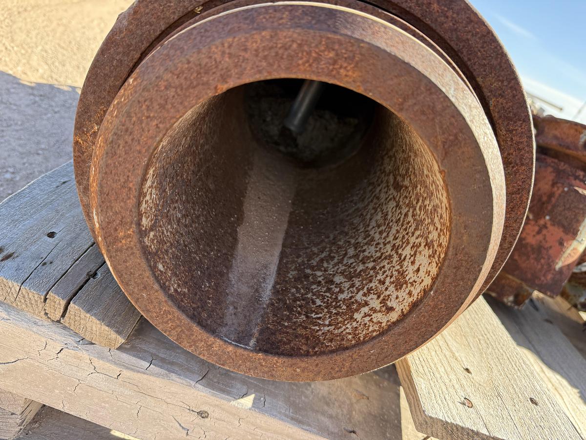 Used (3) MULTI-SIZE SINGLE PLUG CEMENT HEADS