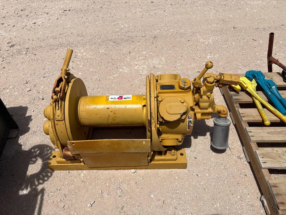 Used Ingersoll Rand hul40 40k air tugger