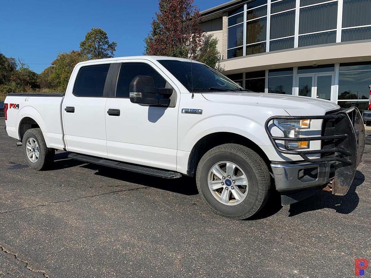 Used 2017 FORD F-150 XL CREW CAB FX4 4X4