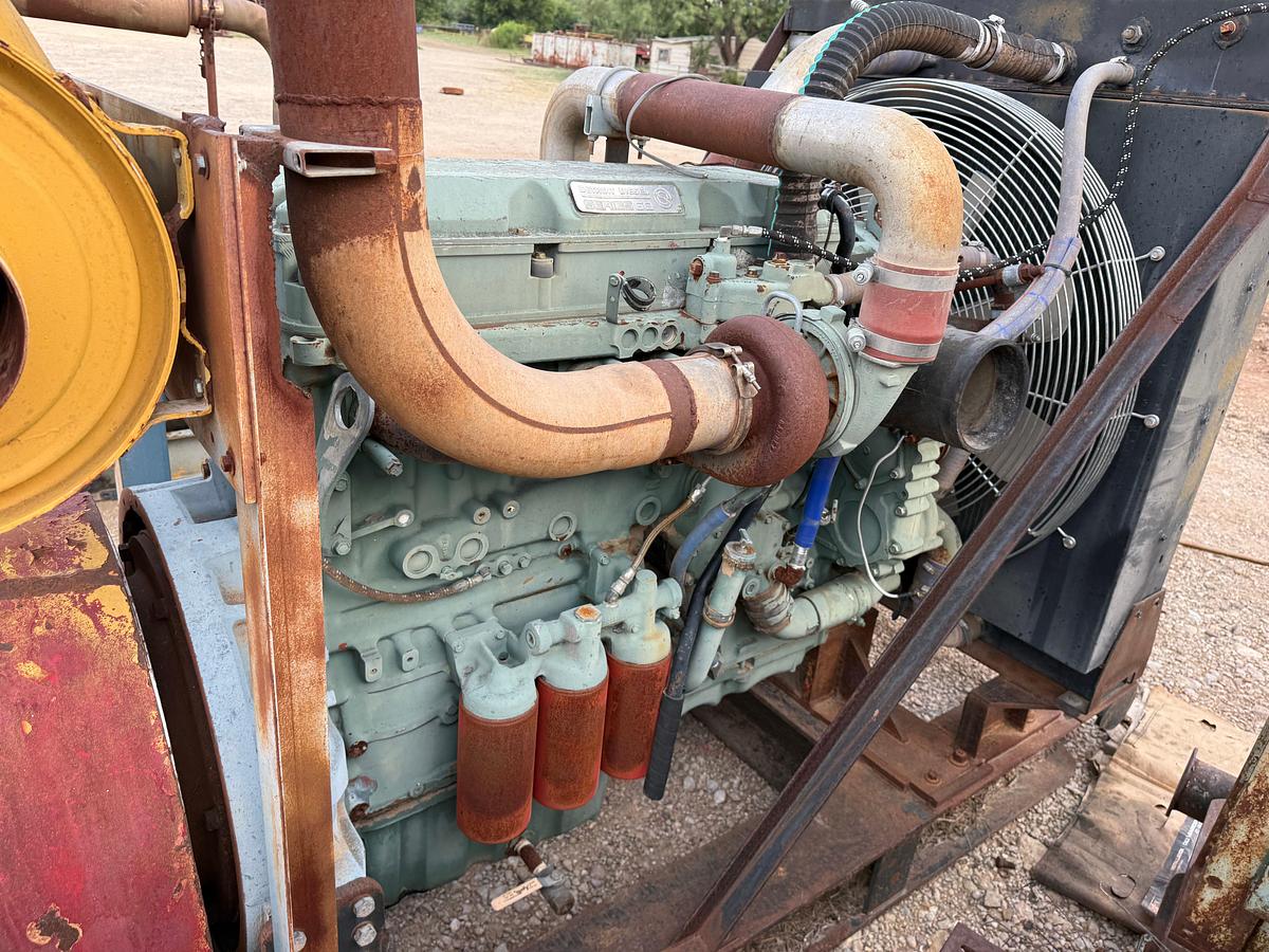Used DETROIT SERIES 60 12.7L W/ 18” AIRFLEX CLUTCH, JACK SHAFT 10-GROOVE SHEAVE & RADIATOR, SKIDDED