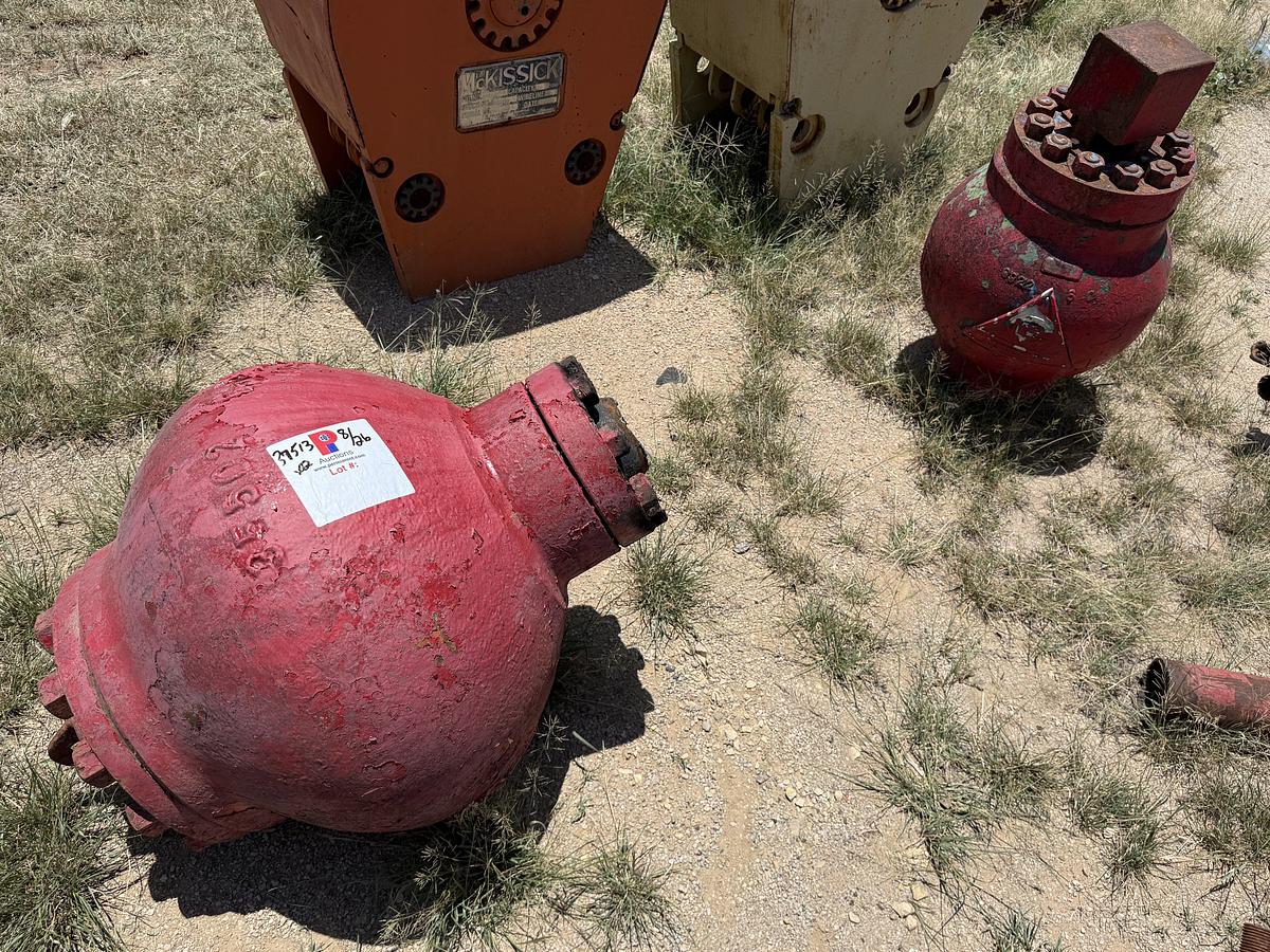 Used (1) HYDRIL 3K & (1) CONTINENTAL EMSCO PULSATION DAMPENERS