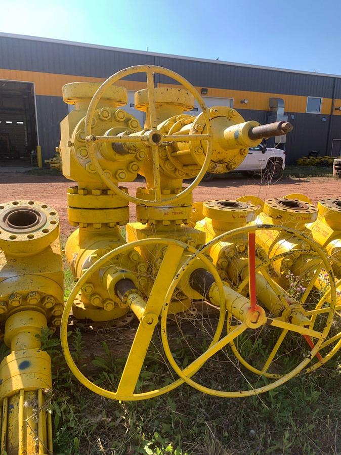 Used (6) 7-1/16 10k Gate Valves