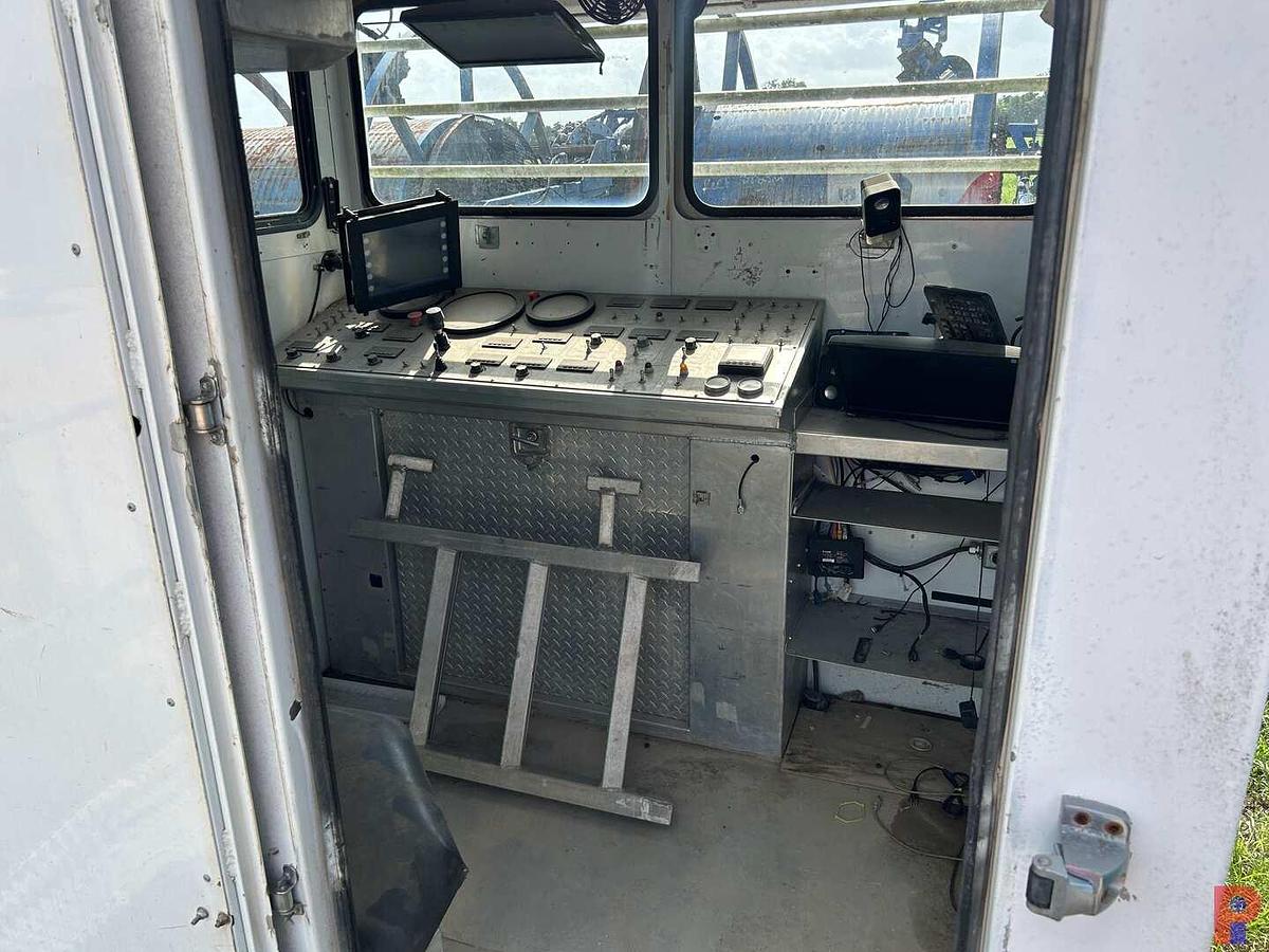 Used LEADER ENERGY COILED TUBING UNIT ON TRI AXLE TRAILER