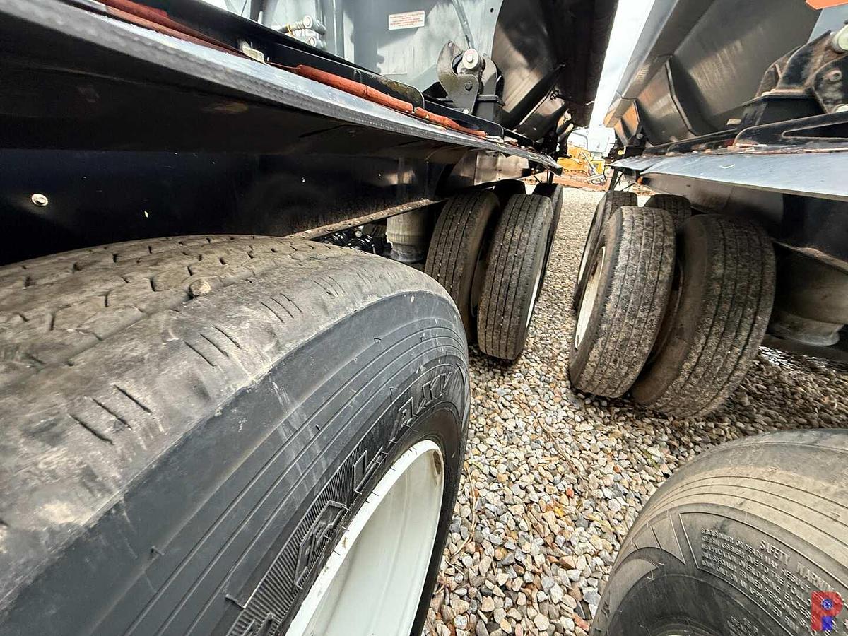 Used 2022 DEMCO 46’ TRI AXLE SIDE DUMP TRAILER