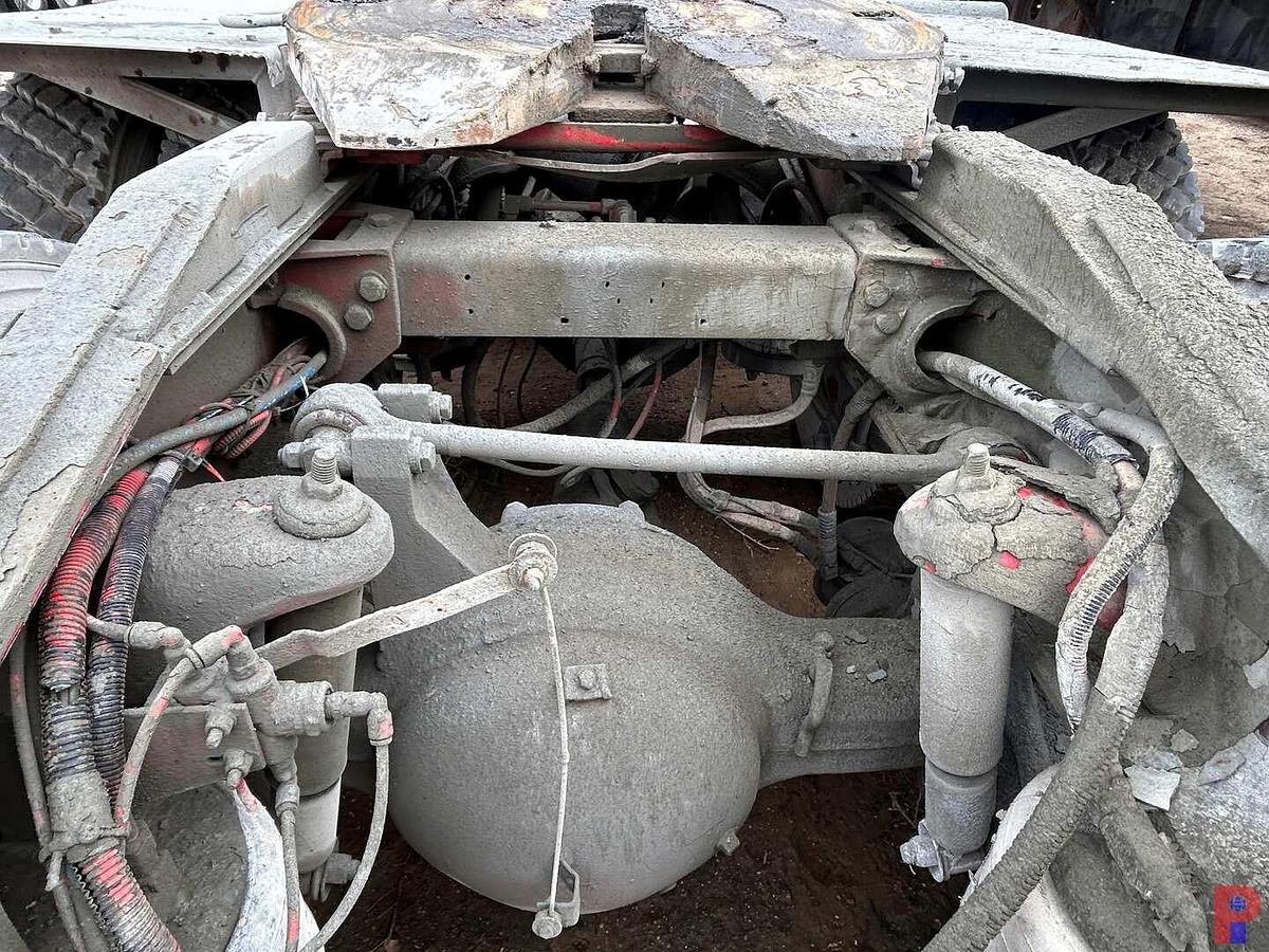 Used 2006 PETERBILT 379 TRI AXLE 45K LBS. WINCH TRUCK