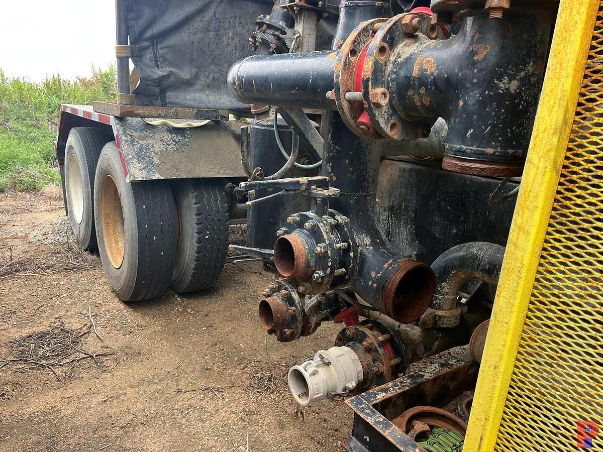 Used HT-400 TRL. MOUNTED CEMENTER