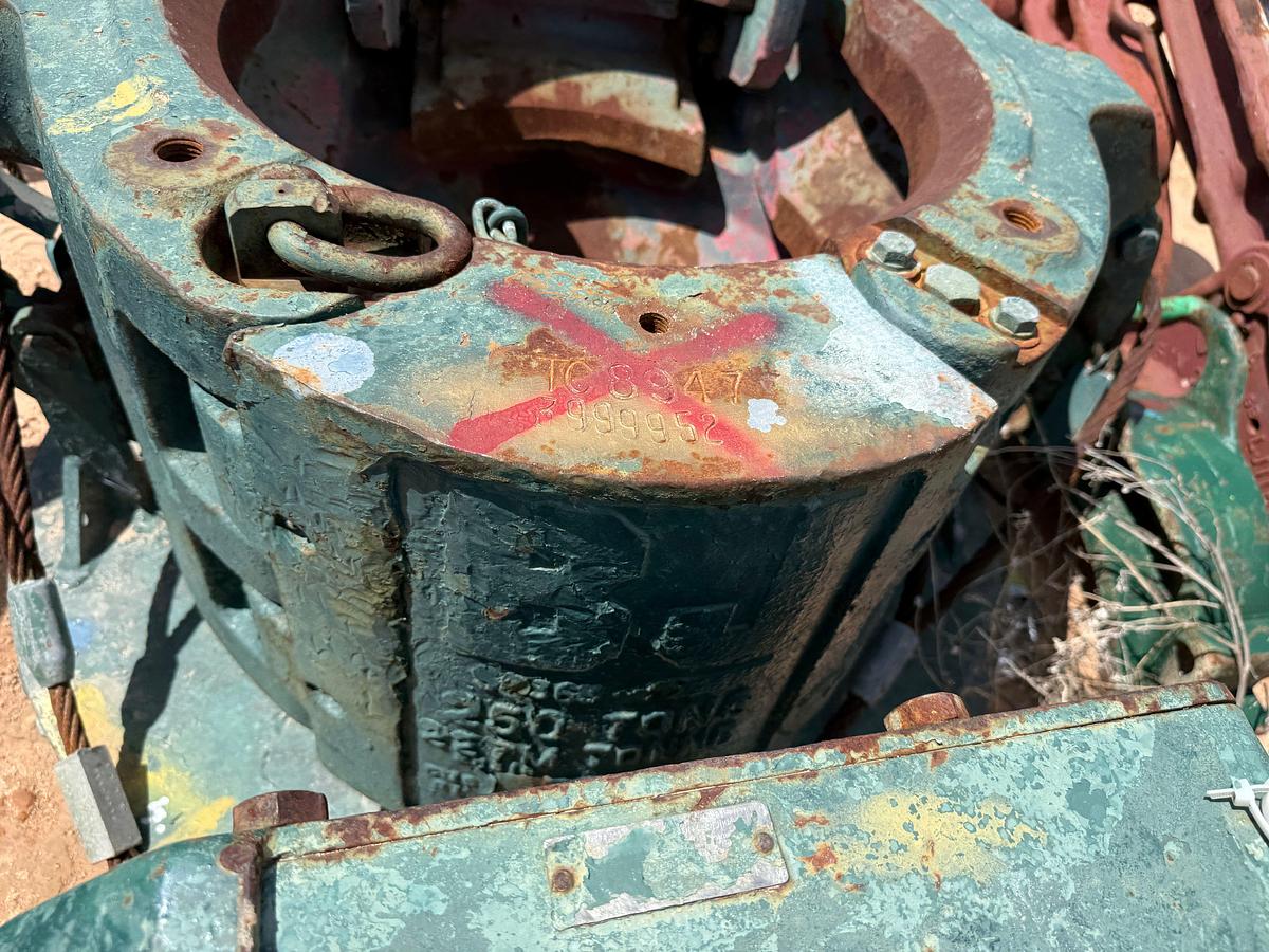 Used LOT W/ (3) BJ 250-TON SLIP TYPE SPIDER CASING ELEVATORS