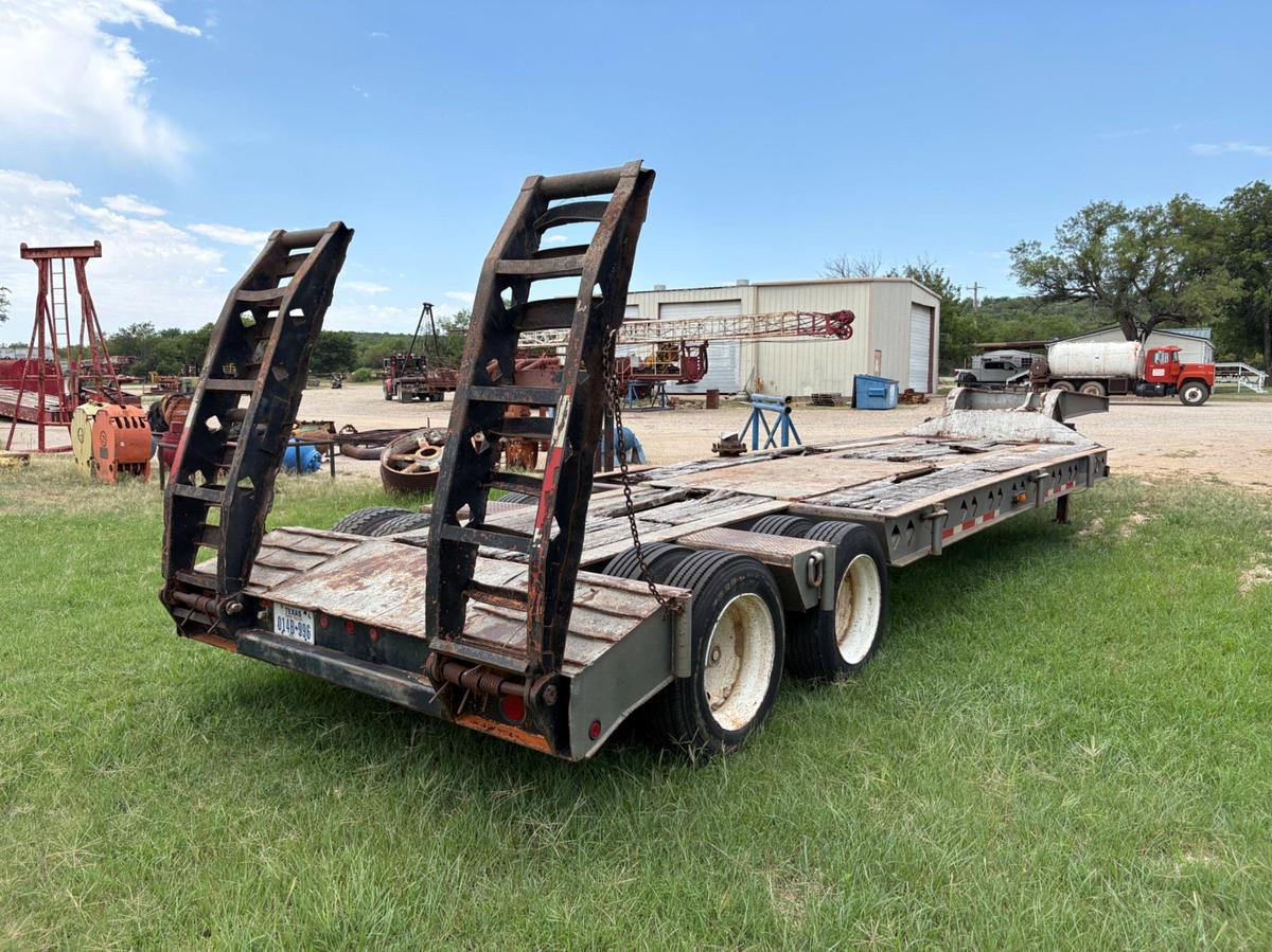 Used 1999 FONTAINE 40’ X 102” T/A LOWBOY EQUIPMENT TRAILER