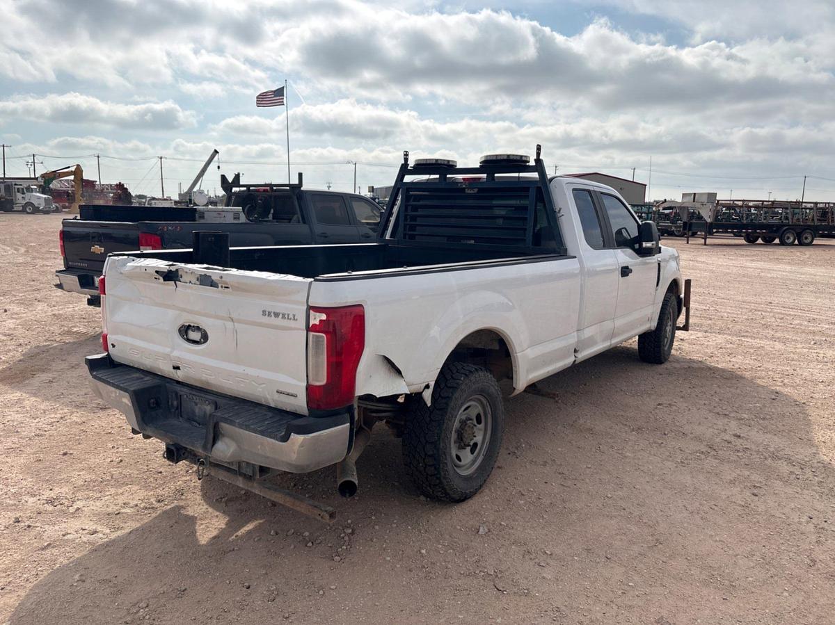 Used 2017 FORD F-250 SUPER DUTY EXTENDED CAB PICKUP