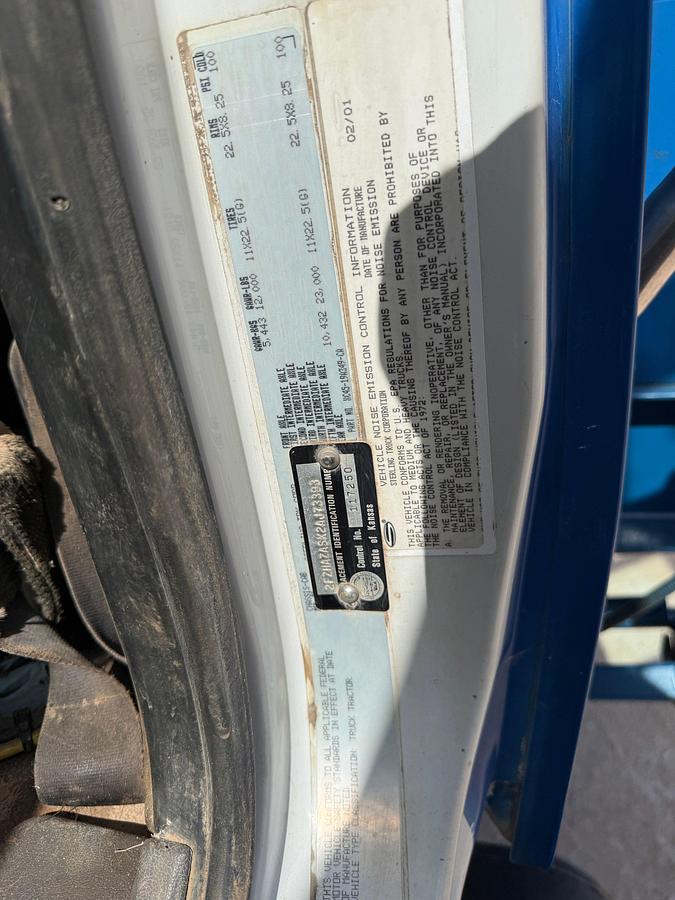 Used 2002 STERLING LT9500 T/A 24’ FLATBED FLOW IRON CRANE TRUCK