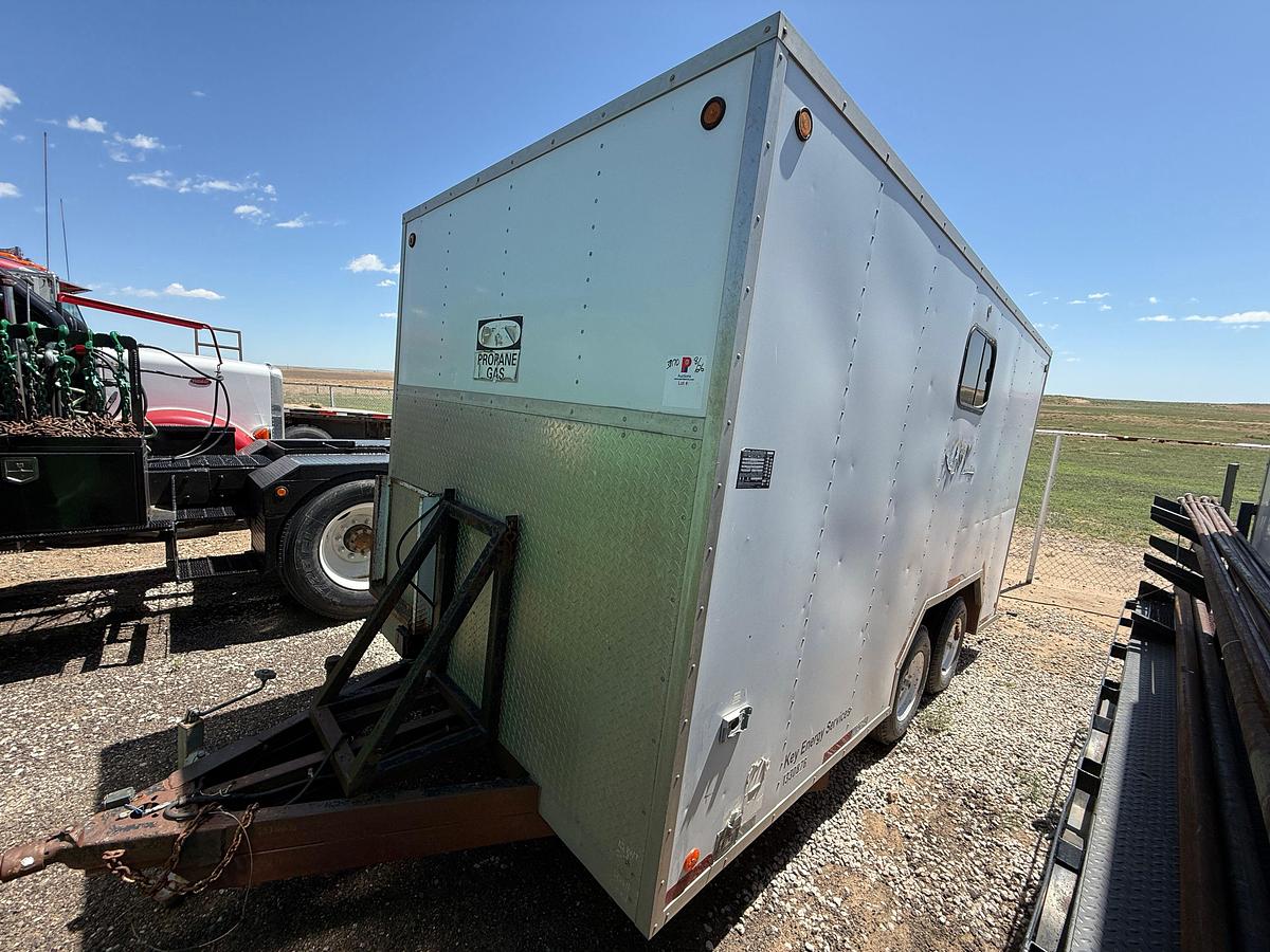 Used 2000 CARRIER TRAILER 14’x7’ T/A DOGHOUSE BP TRAILER